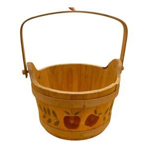 Vintage Basketville Hand-Painted Apple Bushel Basket – Rustic Wooden Decor